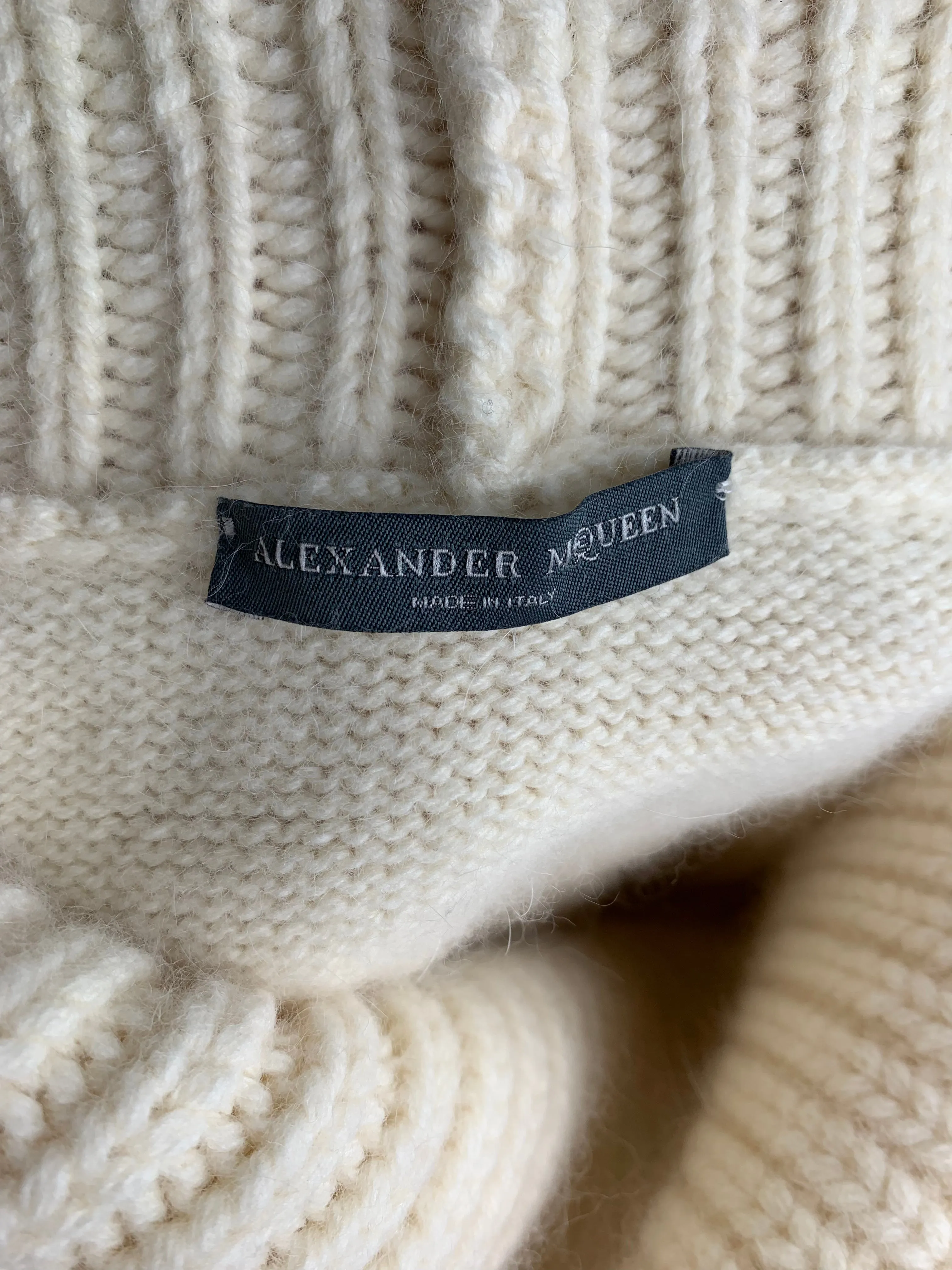 Alexander McQueen Cream Chunky Knit Turtle-Neck Angora Wool Sweater