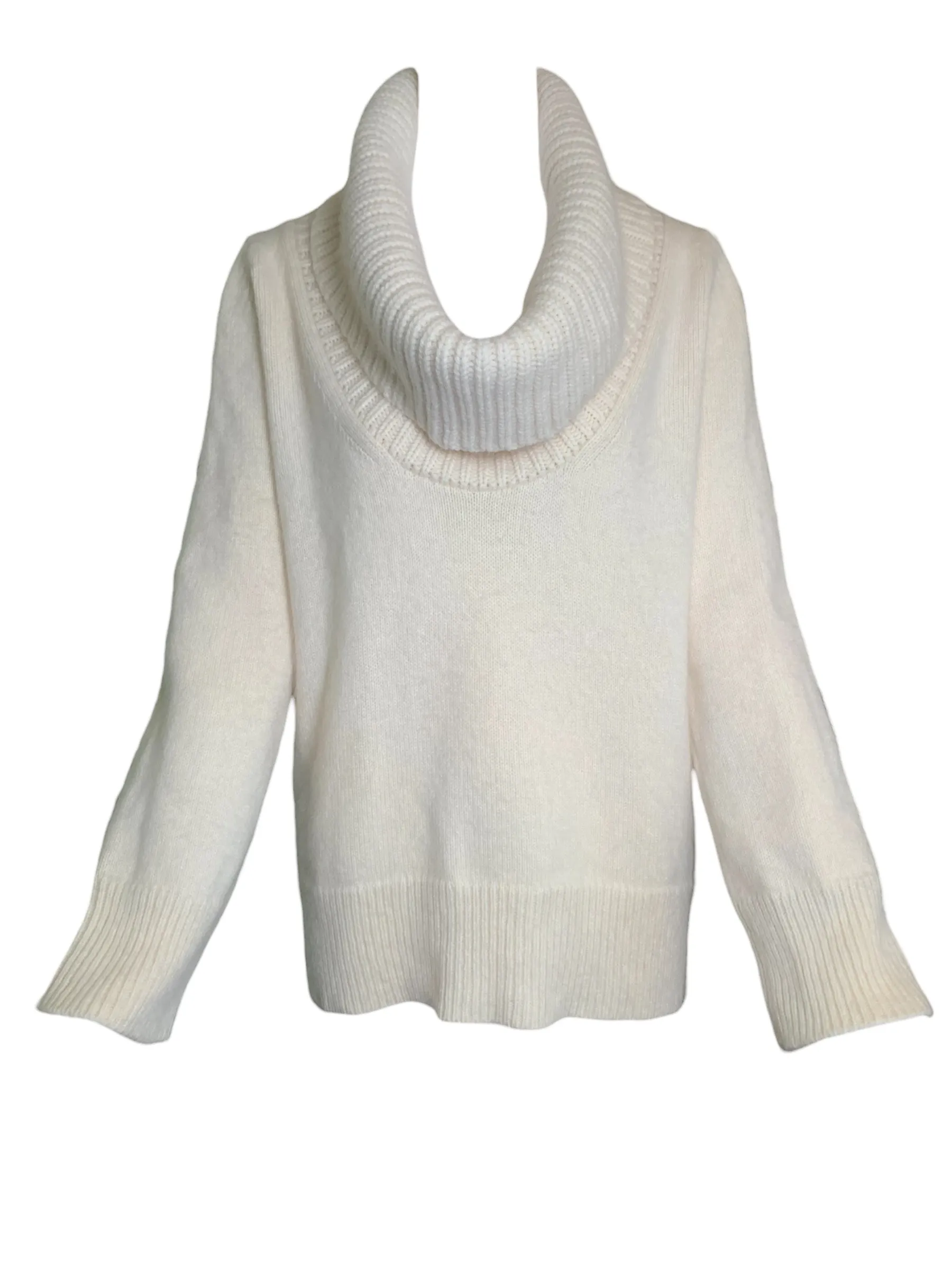 Alexander McQueen Cream Chunky Knit Turtle-Neck Angora Wool Sweater