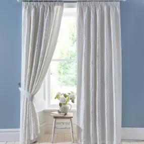 Appletree Heritage Collier Pencil Pleat Curtains - White