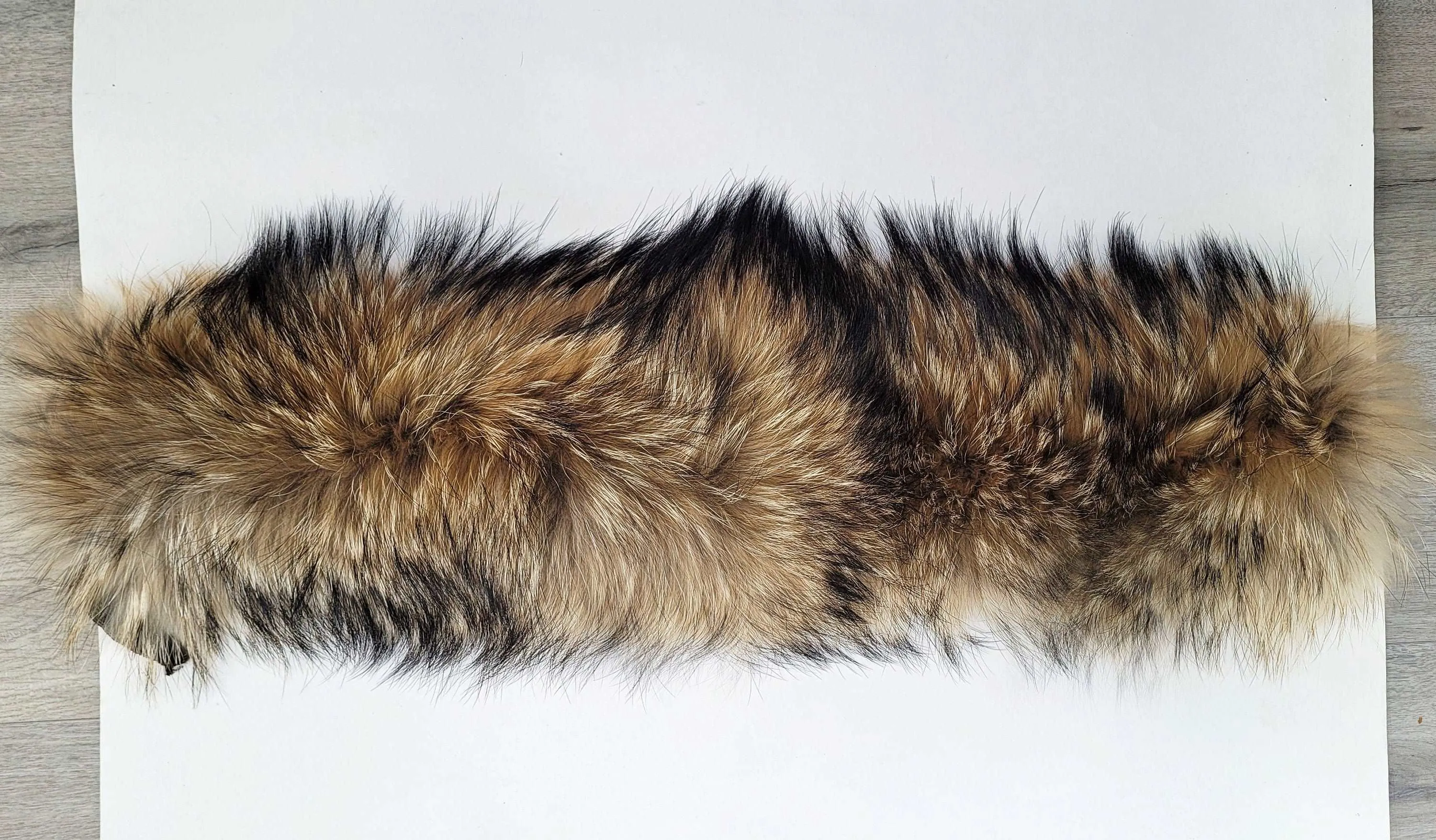 BY ORDER XXL Extra Large Finnish Raccoon Fur Collar, Fur Trim Hoodie, Raccoon Fur Collar, Fur Scarf, Fur Ruff, Raccoon Fur Hood, 70 cm