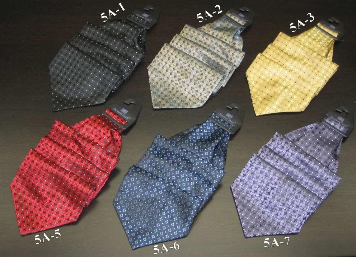 Giovanni Testi Ascot and Hanky Set Style# 5A