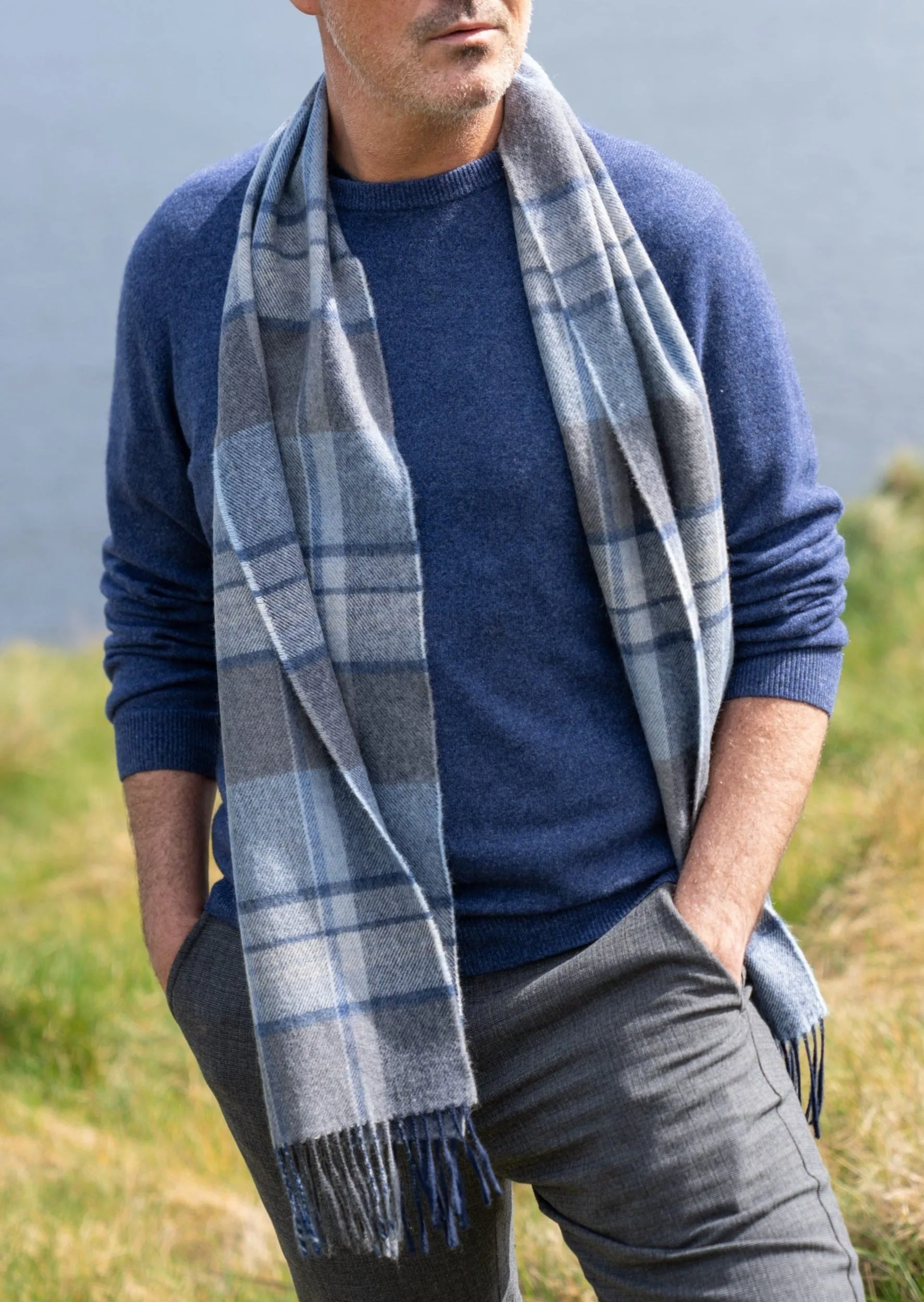 John Hanly Merino Scarf | Grey Blue