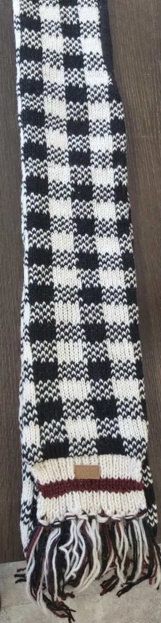 Knitted Scarfs - Assorted