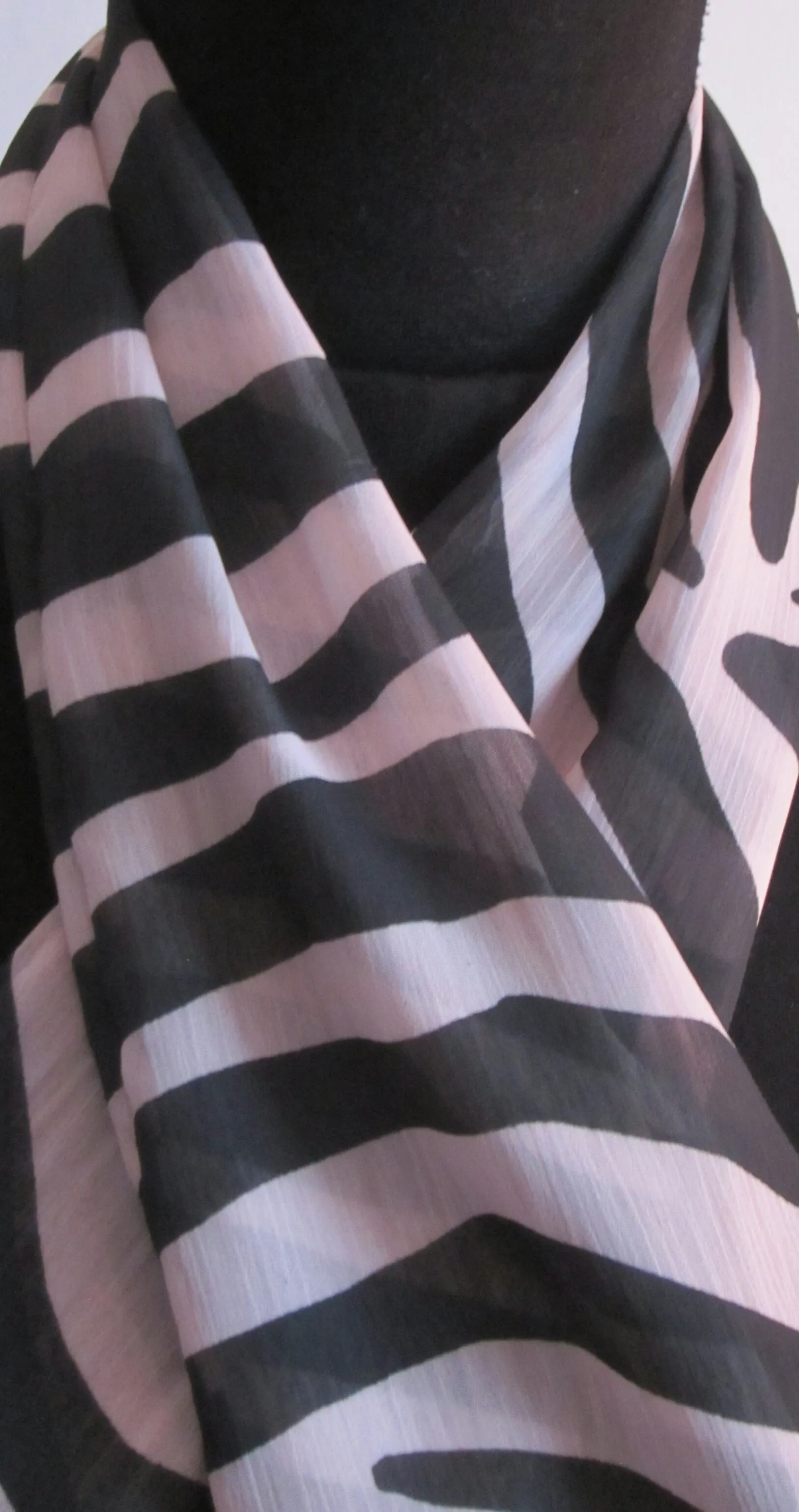 Ladies Slim Chiffon Zebra Print Neck Scarf