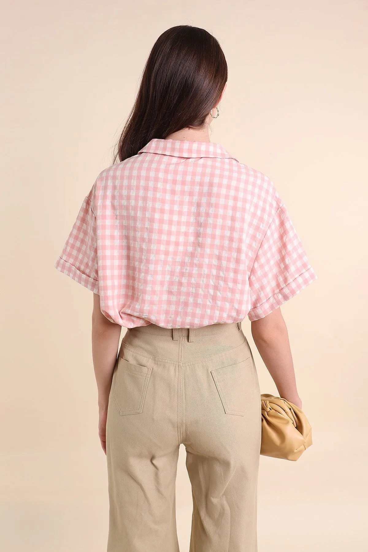 MADEBYNM ISOLA GINGHAM BUTTONED SHIRT IN PINK