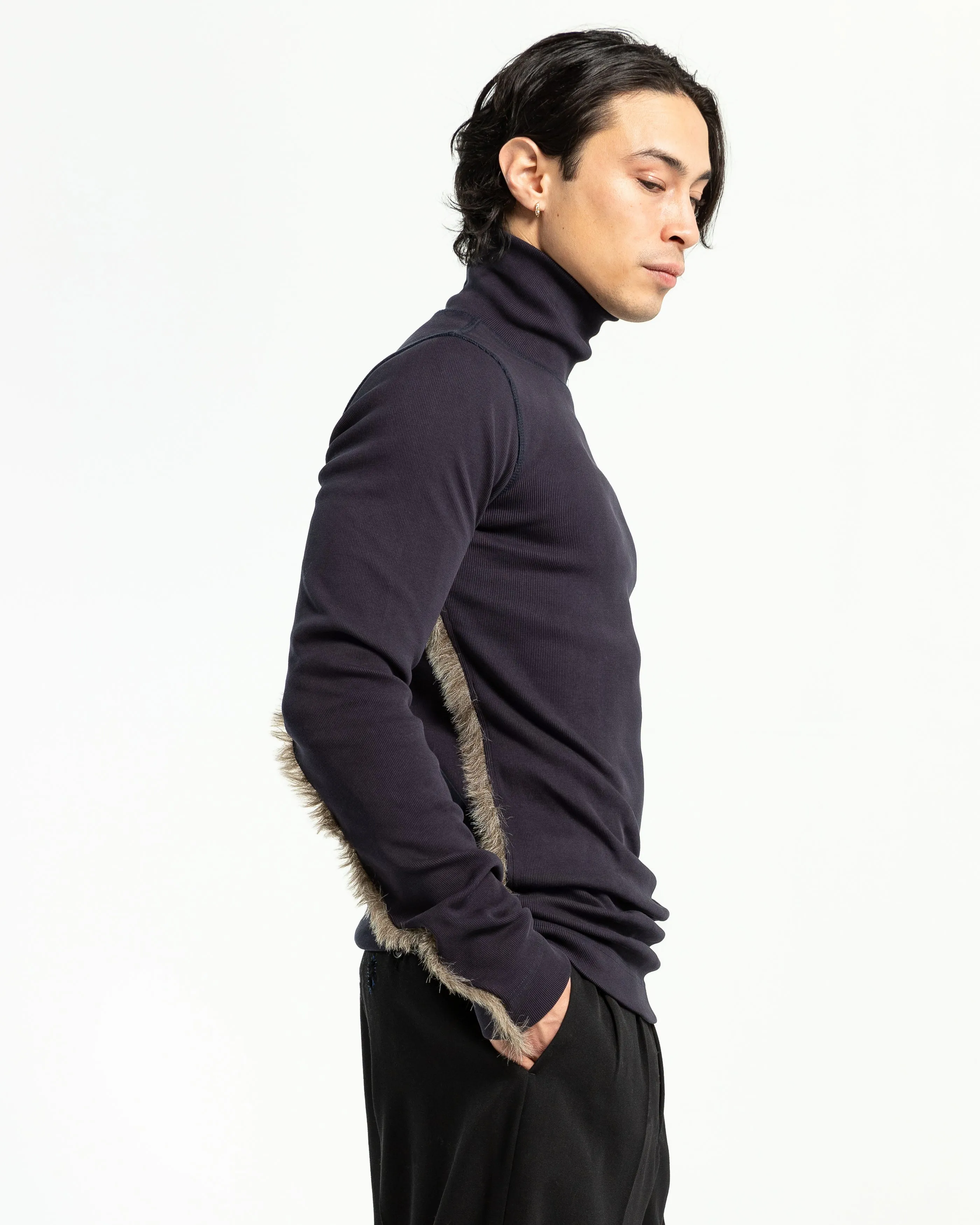 Mari Turtleneck in Midnight Blue