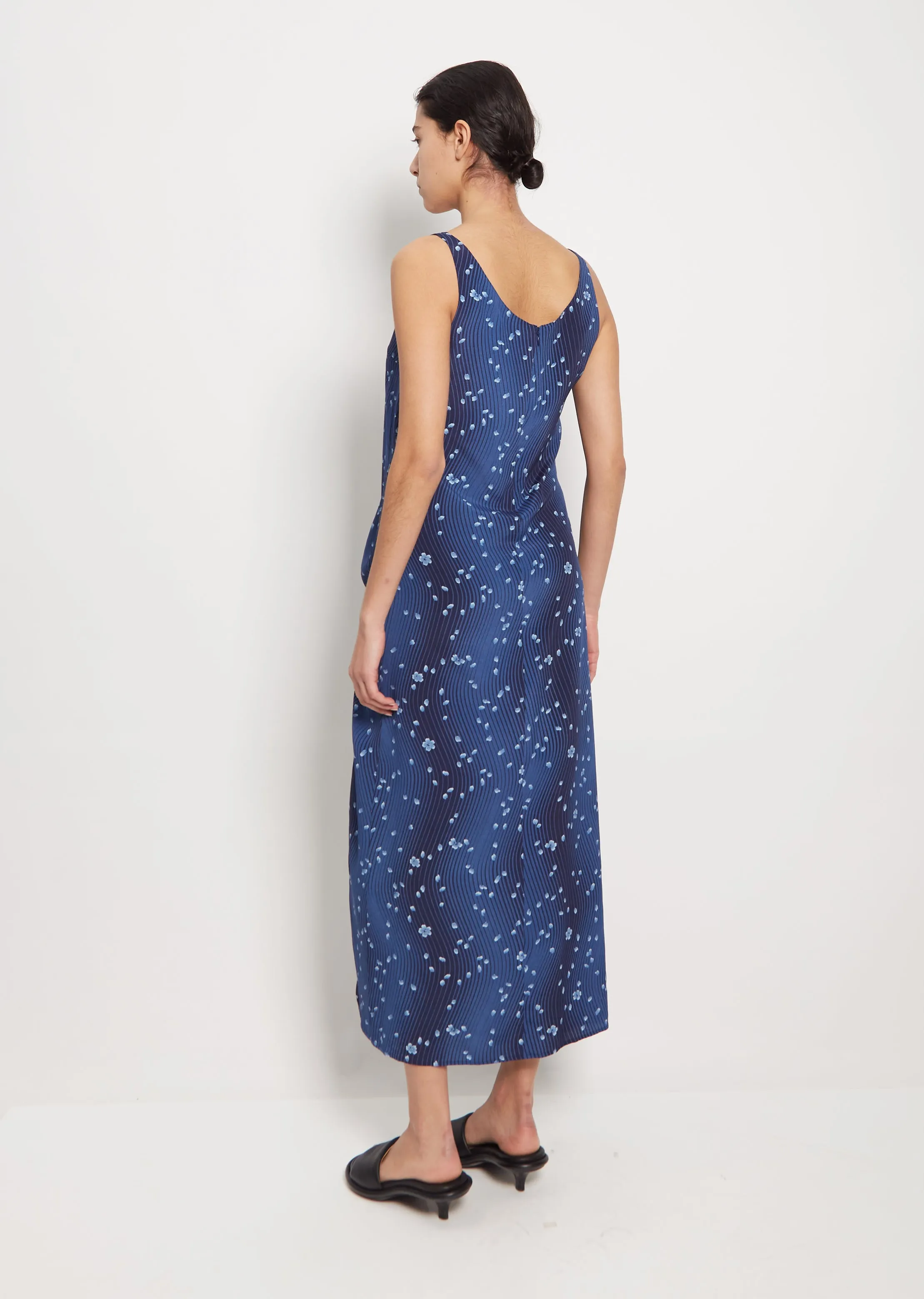 Minamo Sakura Crepe Dress — Navy