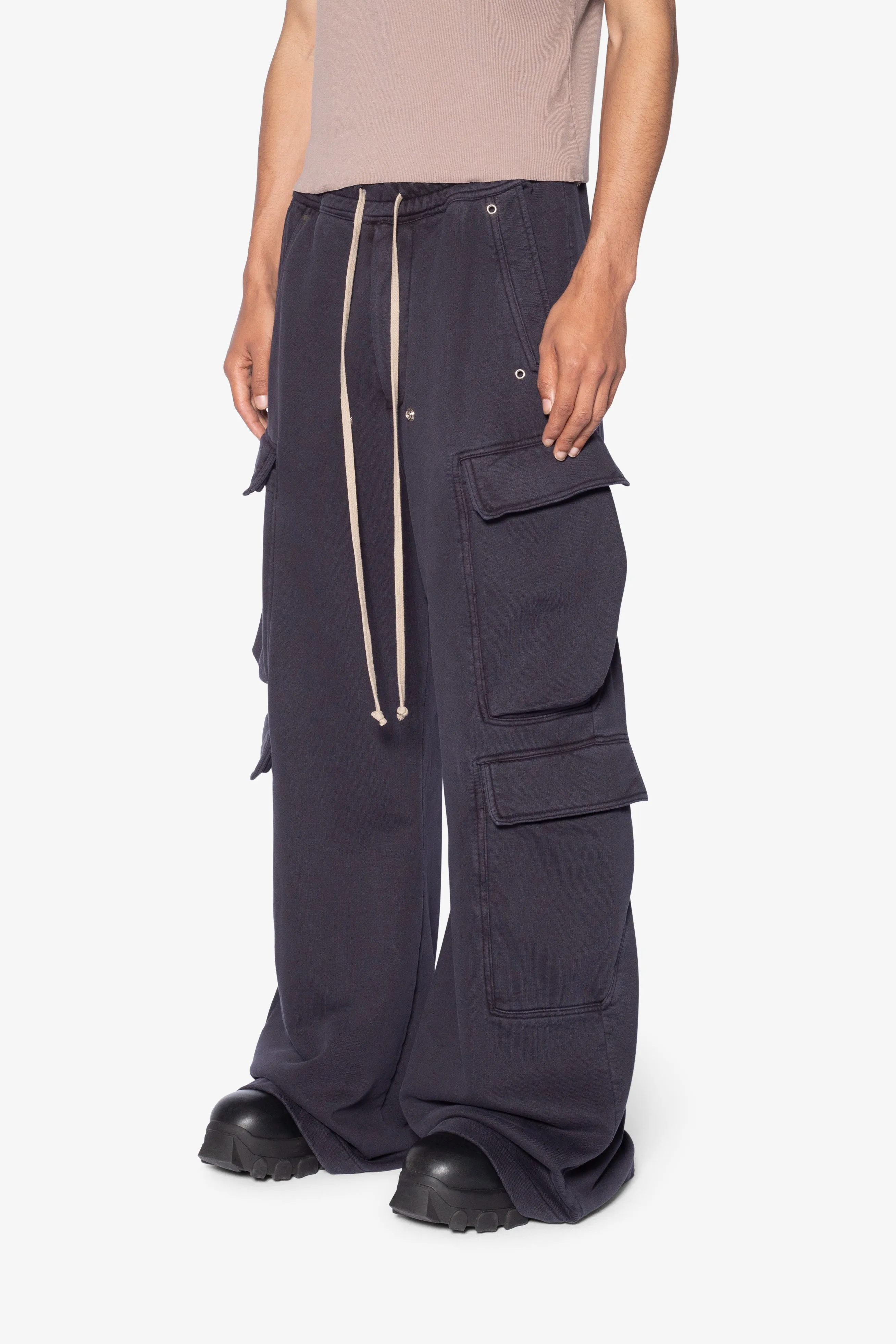 Rave Double Cargo Sweatpants - Washed Black