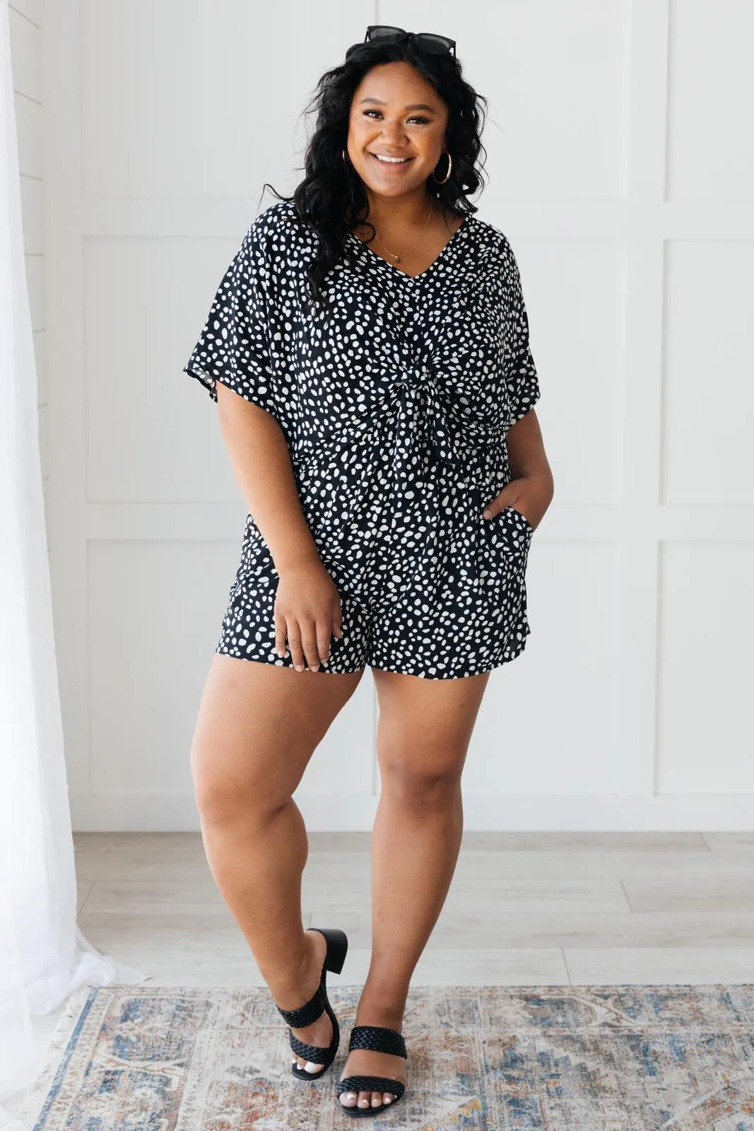 Set 'n' Sassy Romper in Black & White