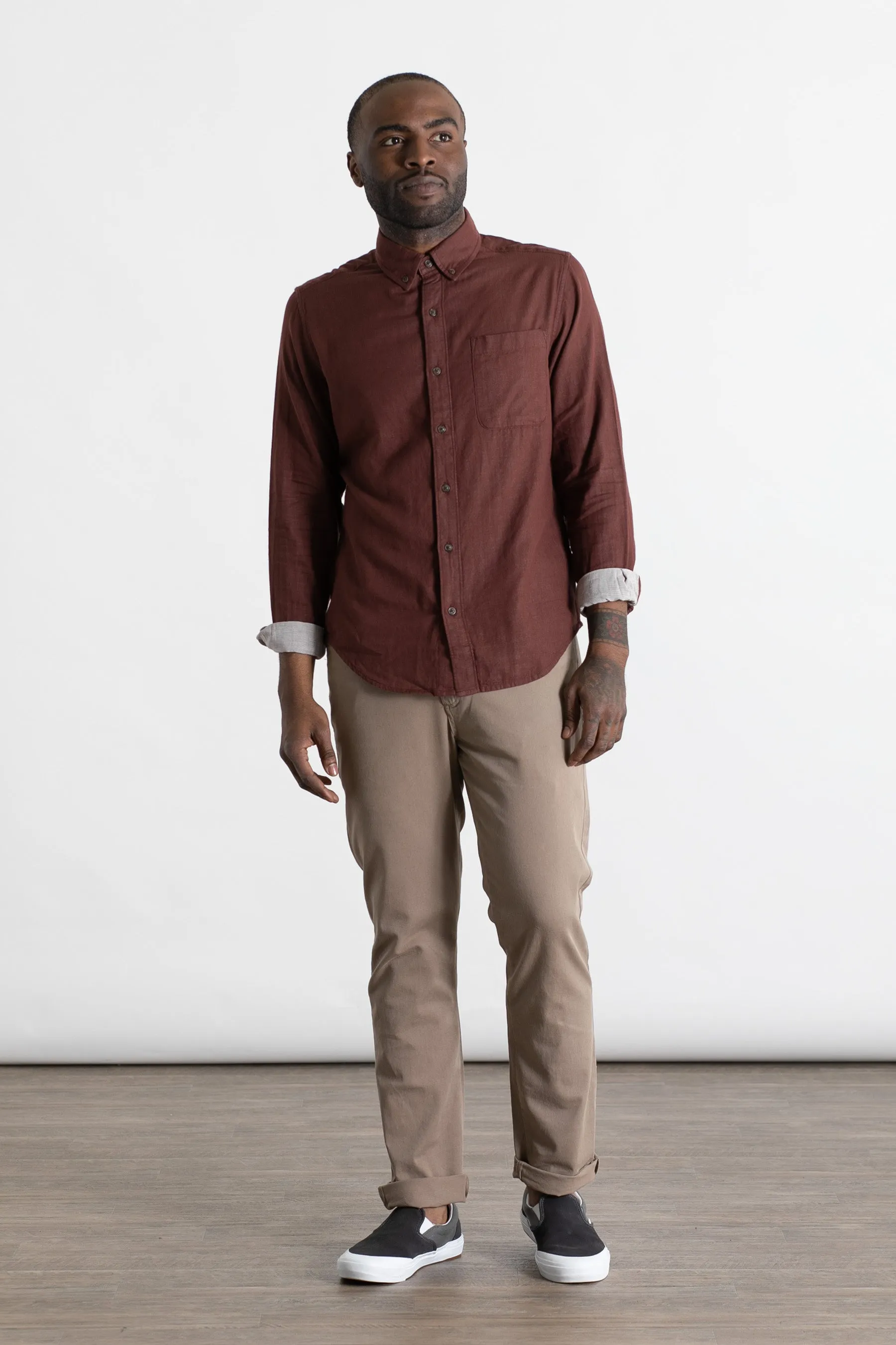 Sutton Slim Shirt / Burgundy Doublecloth