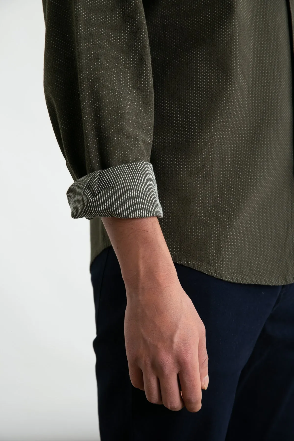 Sutton Slim Shirt / Dark Olive Dobby