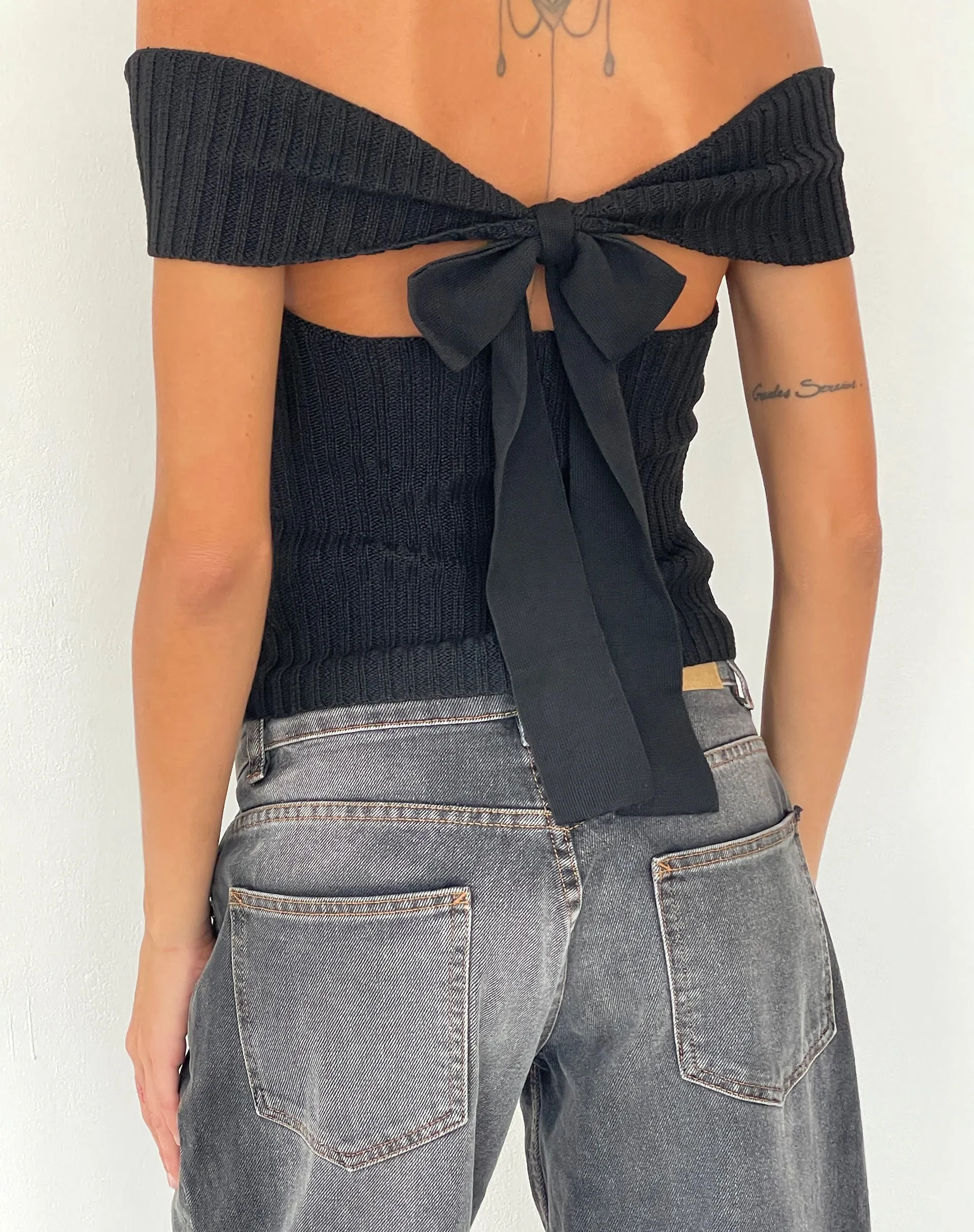 Wilda Bardot Bow Back Top in Knit Black