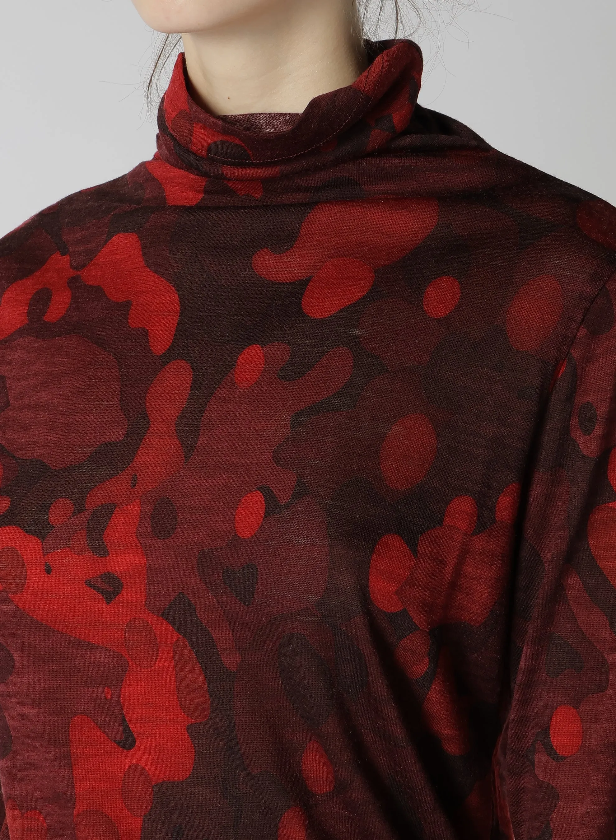 WOOL CAMOFRAGE TURTLENECK