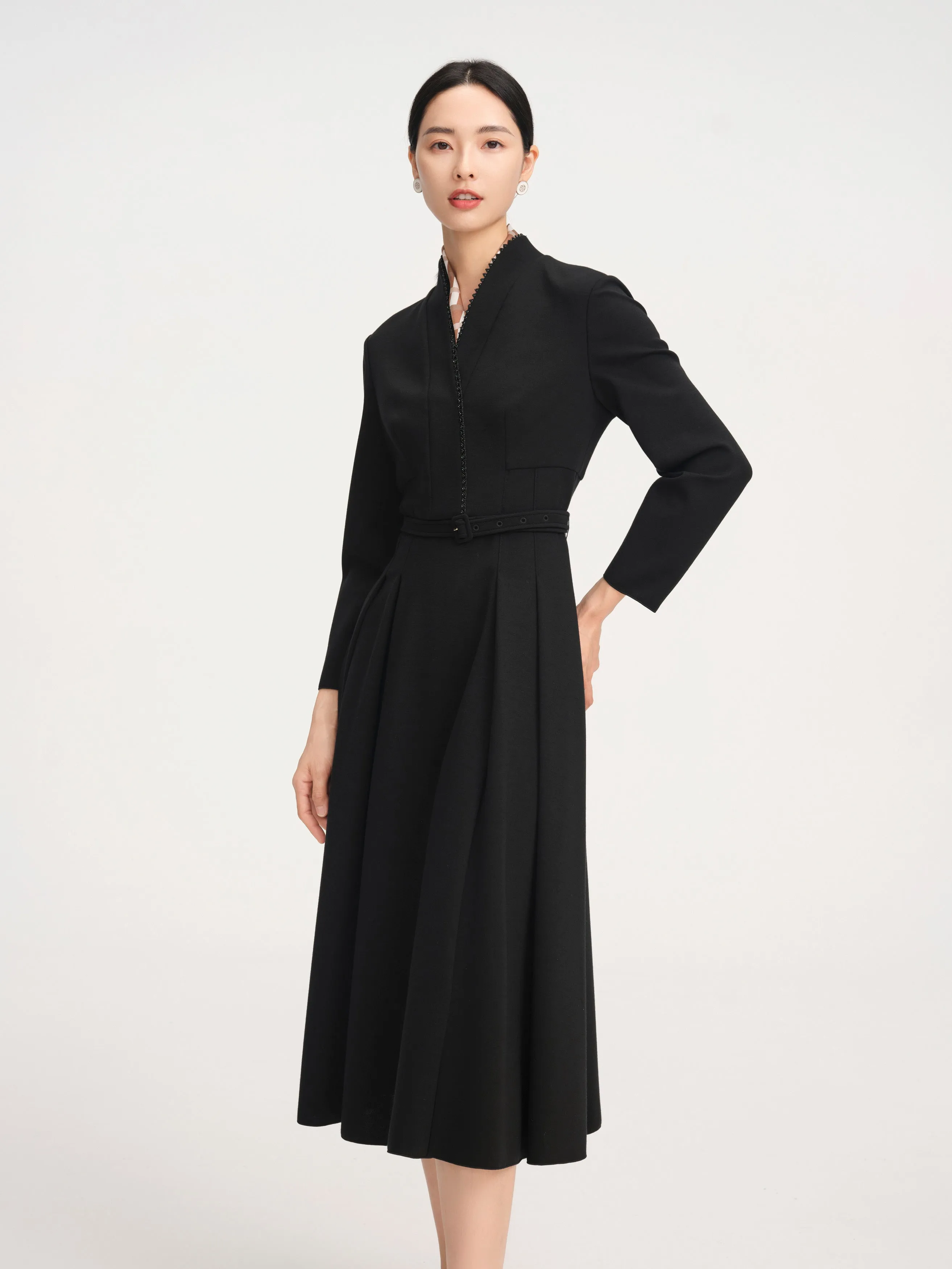 YAYING Black Maxi Dress